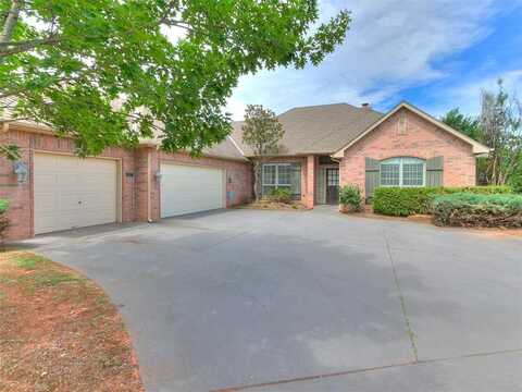 112 Lakeview Court, Edmond, OK 73003