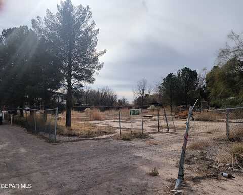 11660 SOCORRO #B Road, El Paso, TX 79927