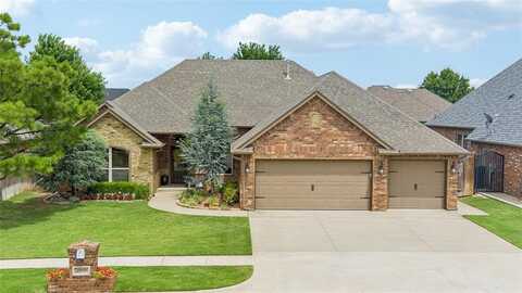2132 Pine Creek Avenue, Yukon, OK 73099