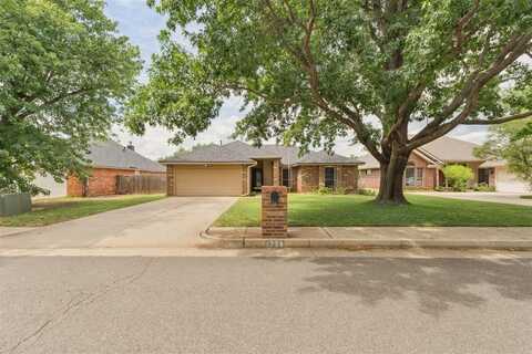 1729 Dena Drive, Edmond, OK 73003