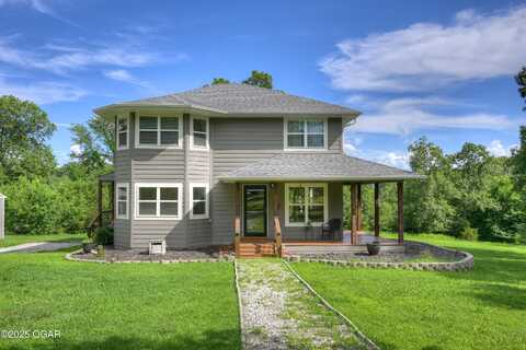 476 Pine Tree Drive, Pineville, MO 64856