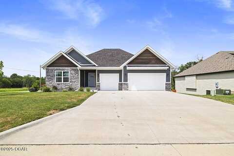 1403 E Hayloft Drive, Ozark, MO 65721