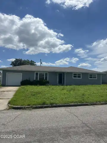 2621 Missouri Avenue, Joplin, MO 64804