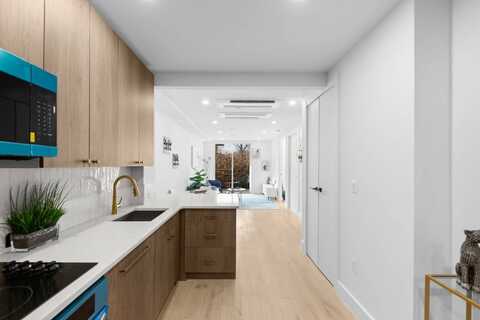 156 Tompkins Ave, brooklyn, NY 11206