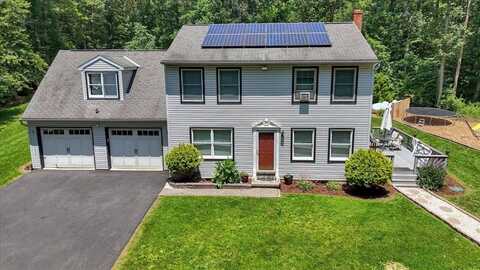 563 Meeting House Rd, Gap, PA 17527