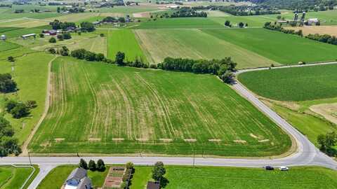 918 New Holland Rd, New Holland, PA 17557