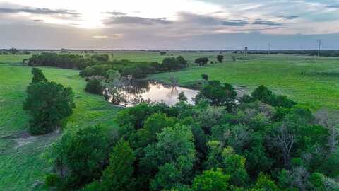 0 Yearling Road, Red Rock, OK 74651