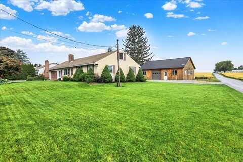 3153 Old Philadelphia Pike, Bird in Hand, PA 17505