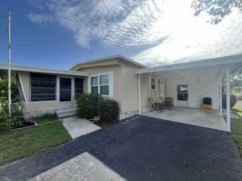 144 Hibiscus Drive, #60, Leesburg, FL 34788