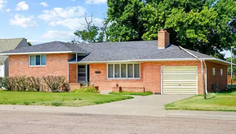 315 N School St, Ness City, KS 67560