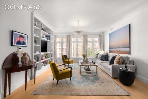 200 East 83rd Street, New York, NY 10028