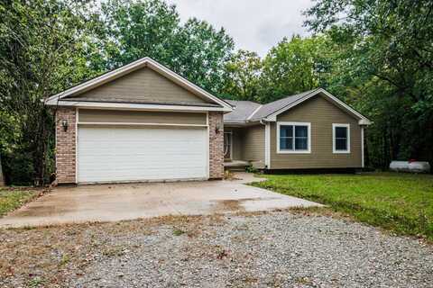 5504 NW Whispering Oaks Dr, Cameron, MO 64429