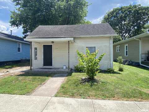 416 E WASHINGTON Street, Riverton, IL 62561