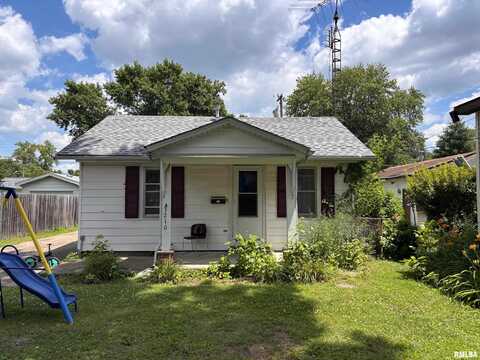 3210 S 3RD Street, Springfield, IL 62703