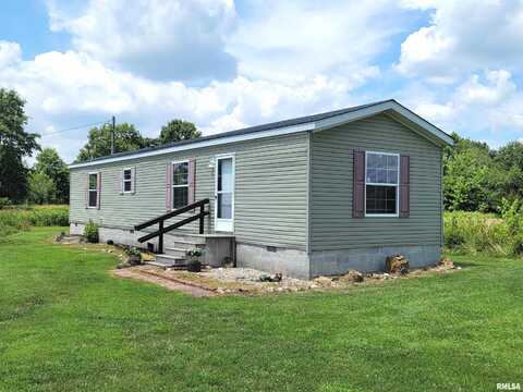 9105 Burkett Road, Iuka, IL 62849