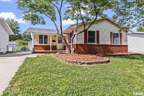 2525 SELKIRK Road, Springfield, IL 62702