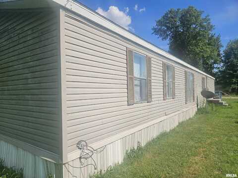 120 E 1ST Street, Bonnie, IL 62816