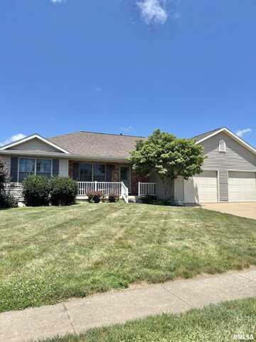 404 Delaney Drive, Jacksonville, IL 62650