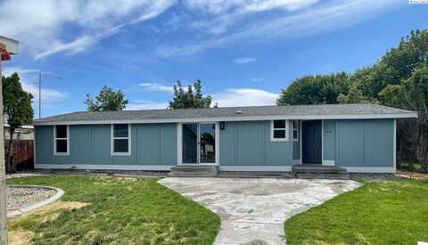 2114 N Texas Street, Kennewick, WA 99336