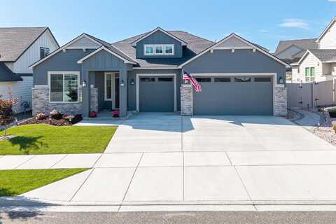 4706 White Dr, Richland, WA 99352