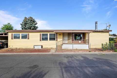 105 W Washington Ave #36, Yakima, WA 98903