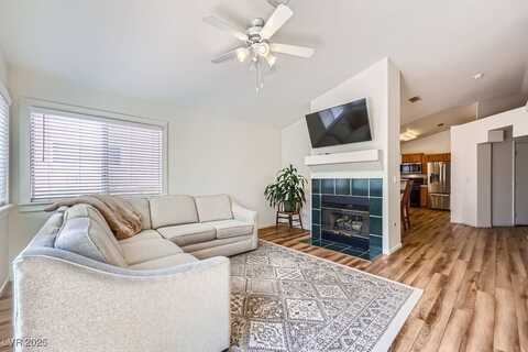 3530 Summersprings Drive, Las Vegas, NV 89129