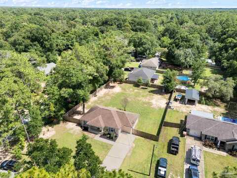 5951 Country Club Rd, Milton, FL 32570