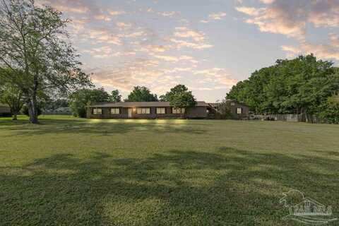 304 Man O War Cir, Cantonment, FL 32533
