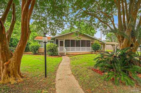 203 Baublits Dr, Pensacola, FL 32507