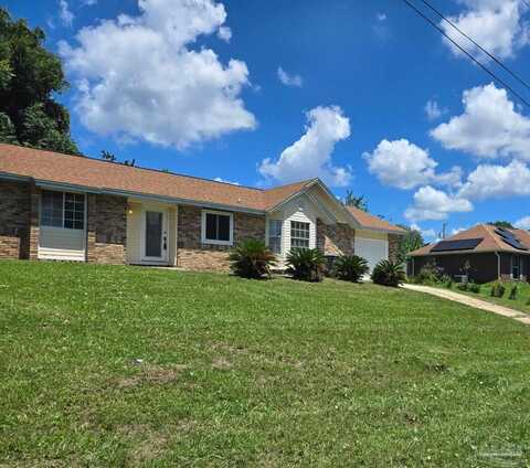 4680 Tradewinds Dr, Pensacola, FL 32514
