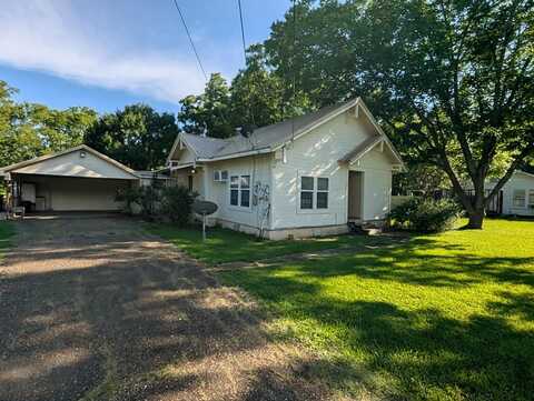 502 E College, Clarksville, TX 75426