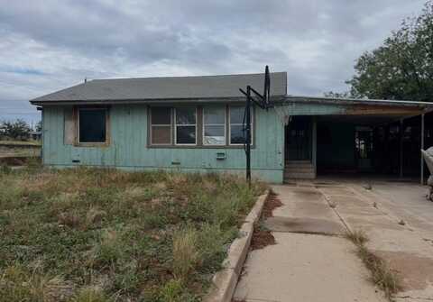 1104 S Monticello St, Big Spring, TX 79720