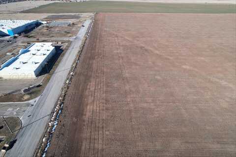 W 30th Ave, Pampa, TX 79065