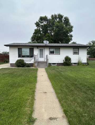 403 Linden Ave, Glendive, MT 59330