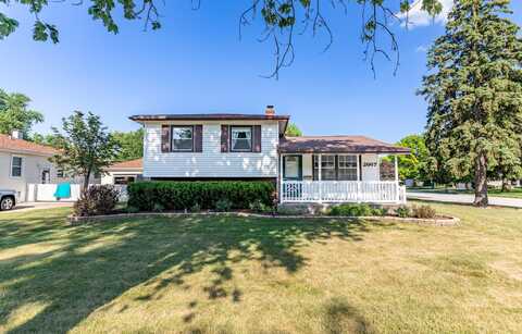 2667 Forest Park Drive, Dyer, IN 46311