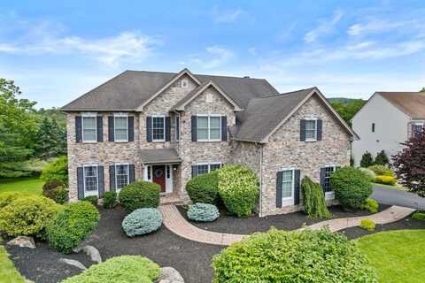 107 Pebble Beach Court, East Stroudsburg, PA 18302