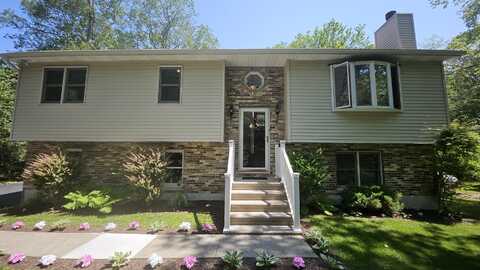 3124 Fern Road, Pocono Summit, PA 18346