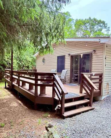 107 Estates Drive, Lake Harmony, PA 18624