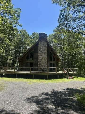 622 Poplar Creek Road, Effort, PA 18330