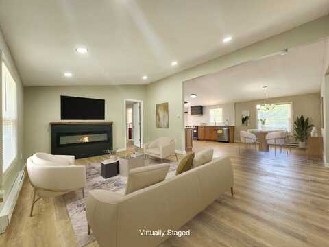 3546 High Hill Road, Effort, PA 18330