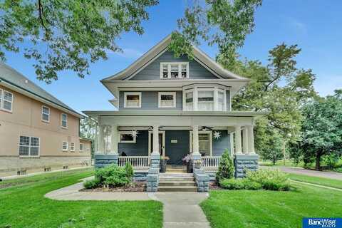 2546 S Street, Lincoln, NE 68503
