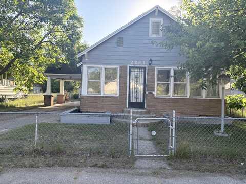 2233 Mc ilwraith Street, Muskegon Heights, MI 49444