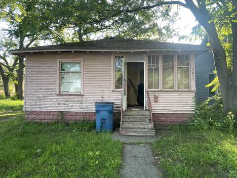 2645 Howden Street, Muskegon Heights, MI 49444