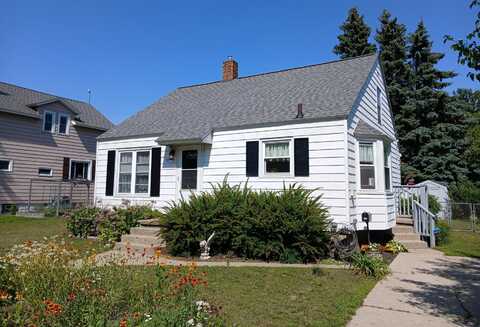 103 S Staffon Street, Ludington, MI 49431