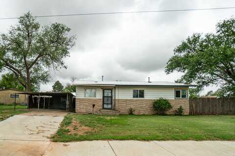 214 NE 6th St, Tulia, TX 79088