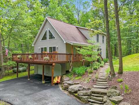 111 Sun Valley Drive, Tafton, PA 18464