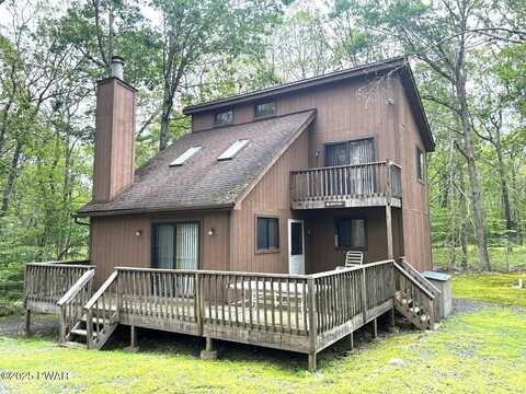 103 Saddlebrook Lane, Lords Valley, PA 18428