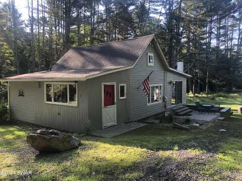 287 Parkers Glen Road, Shohola, PA 18458