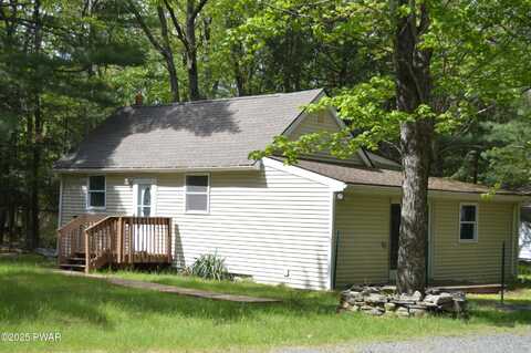 140 Algonquin Road, Shohola, PA 18458