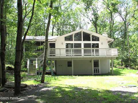 129 Long Ridge Drive, Lords Valley, PA 18428